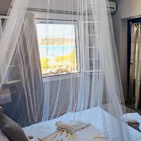 Notara Hotel 3*